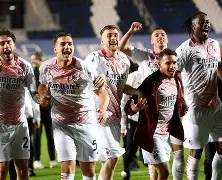 多米体育赛事-巴萨 后卫